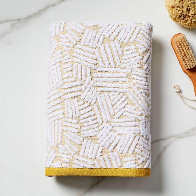 Organic Dashed Lines Sculpted Towel, Bath Towel, Dark Horseradish