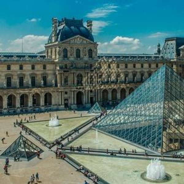 Exploring the Louvre’s Masterpieces