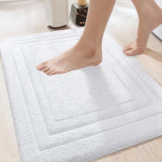DEXI Bathroom Rug Mat, Ultra Soft Absorbent Bath Mats for Bathroom, Shower Floor Bathmat Non Slip, Washable Bath Rugs Carpet for Tub, Sink, 24"x16", White