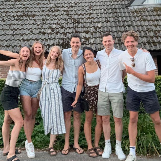 The Wedding Website of Rianna Anwar Sani and Hans van den Berg