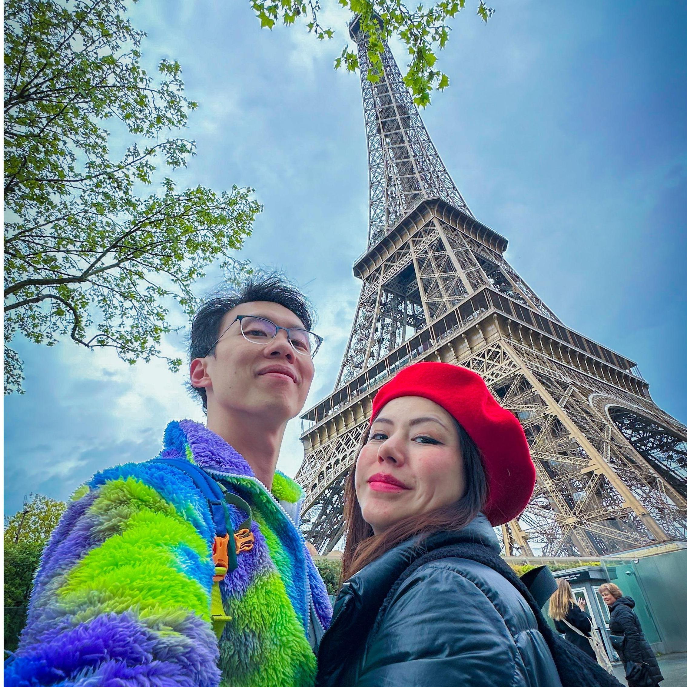 The Eiffel Tower adventures: trying not to get robbed while striking a pose!