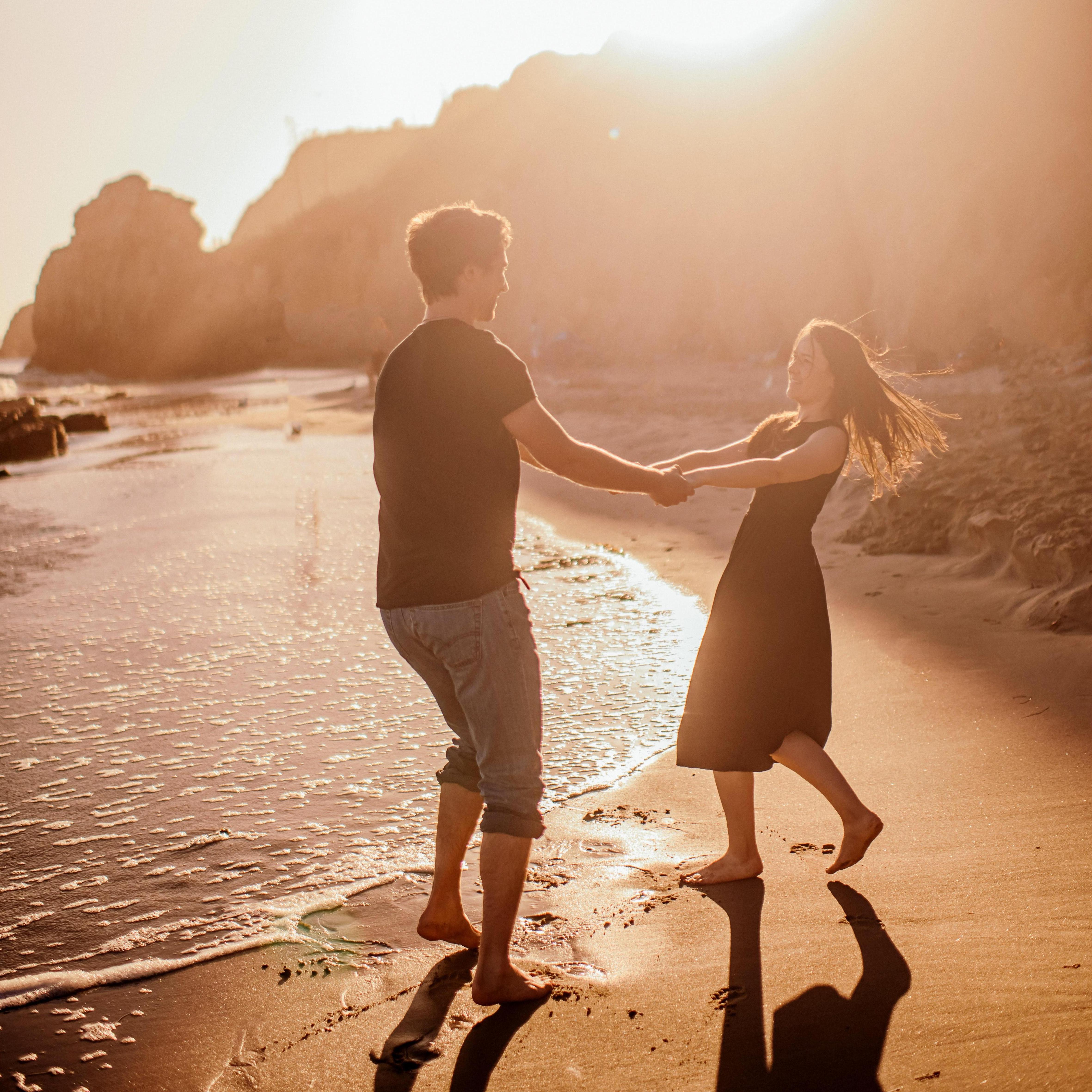 Engagement photoshot at El Matador beach in Malibu [June 2020]