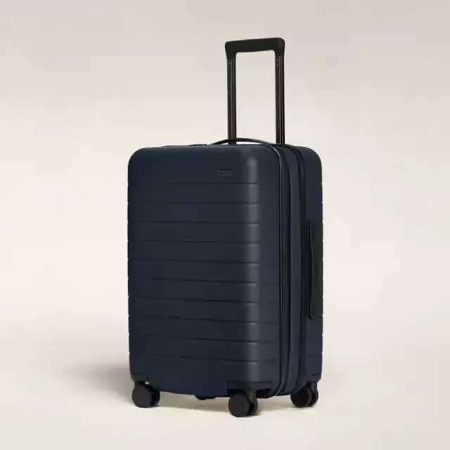 Small Suitcase (Carry-On)