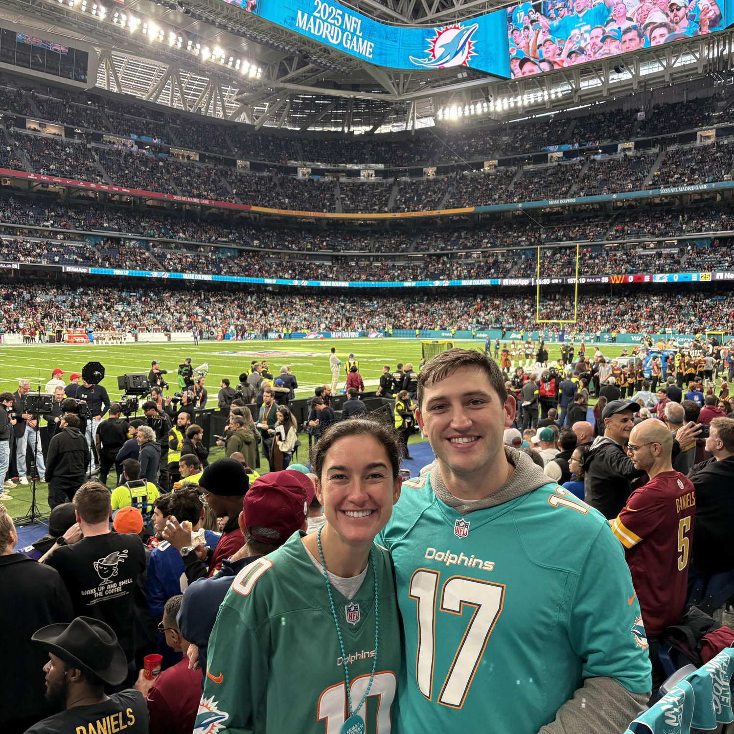 FINS UP!