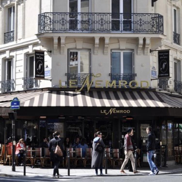 Lunch in Paris