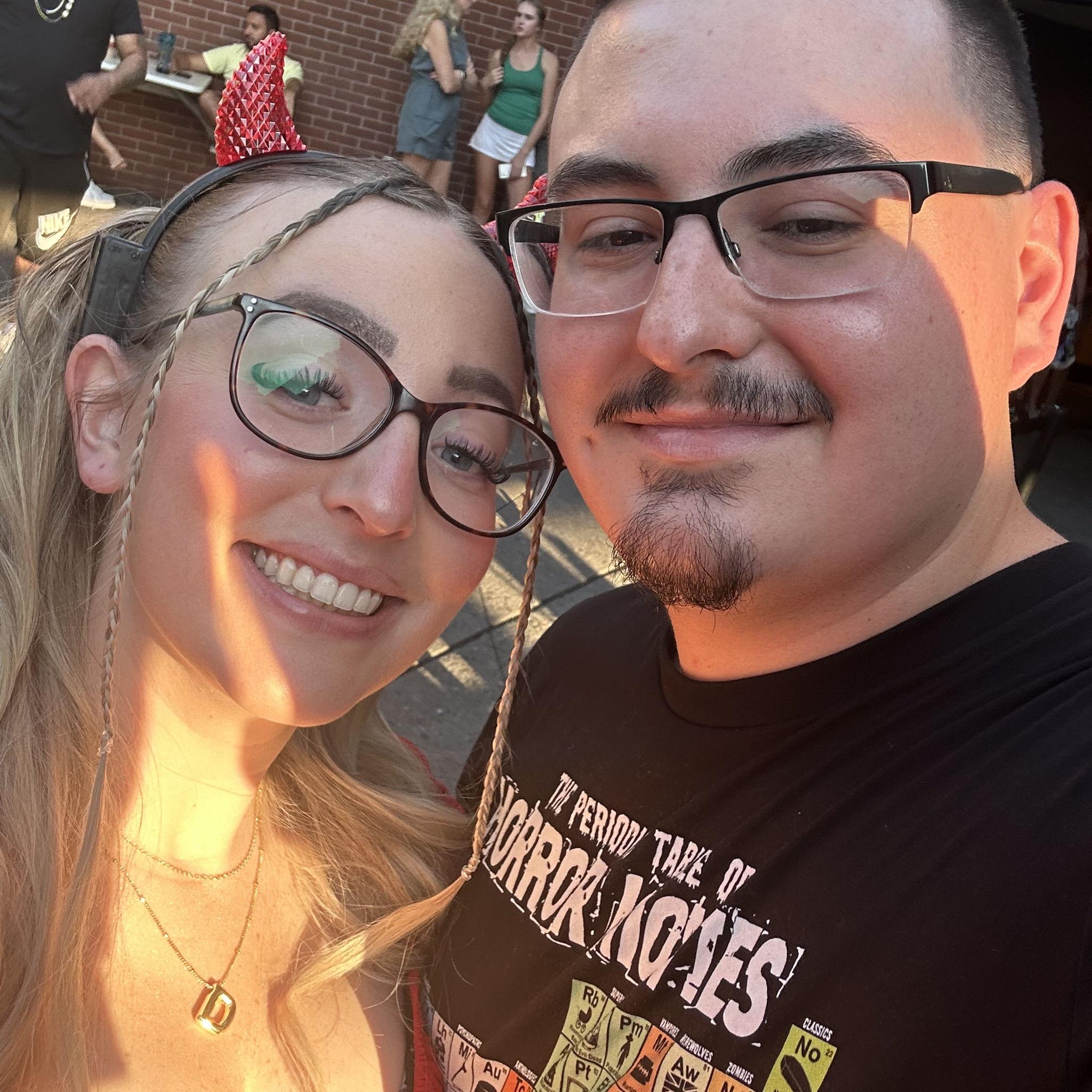 One of the many Halloween Horror Nights dates we went on!