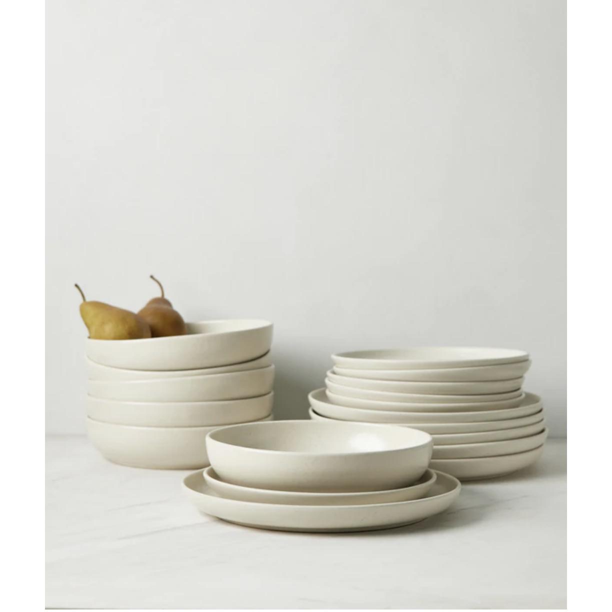 Casafina Pacifica Dinnerware, Vanilla (18-Piece set)