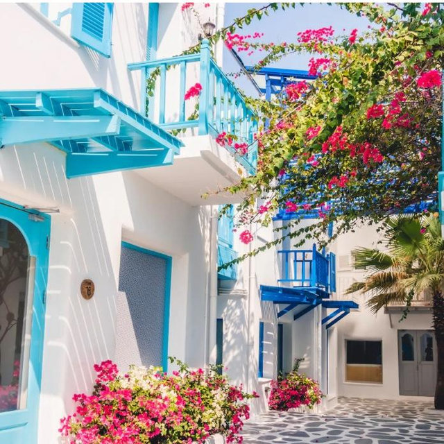 Mykonos Walking Tour