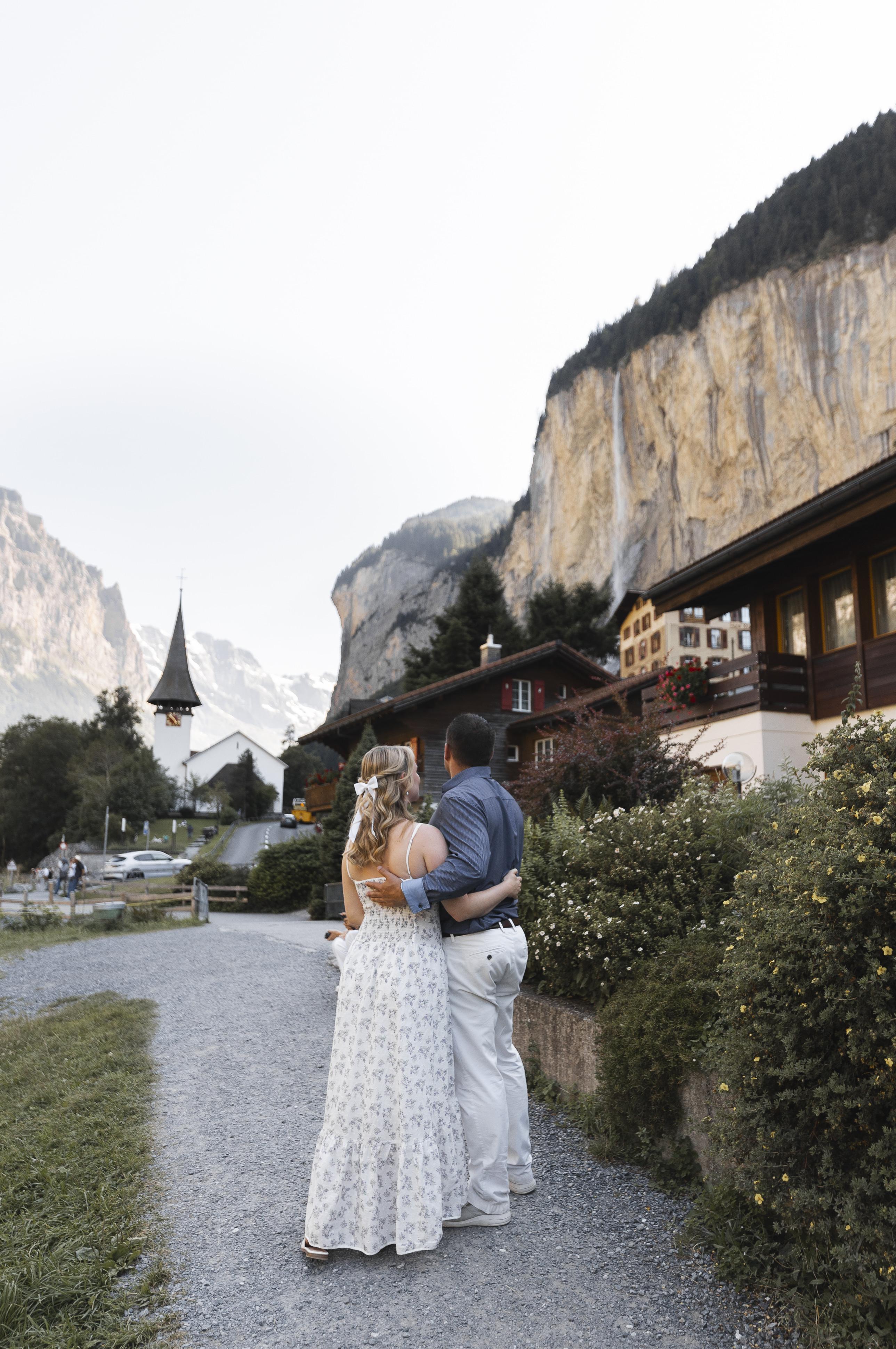 The Wedding Website of Ashley Benuck and Seth Desjardins