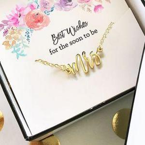 Gold Mrs Necklace