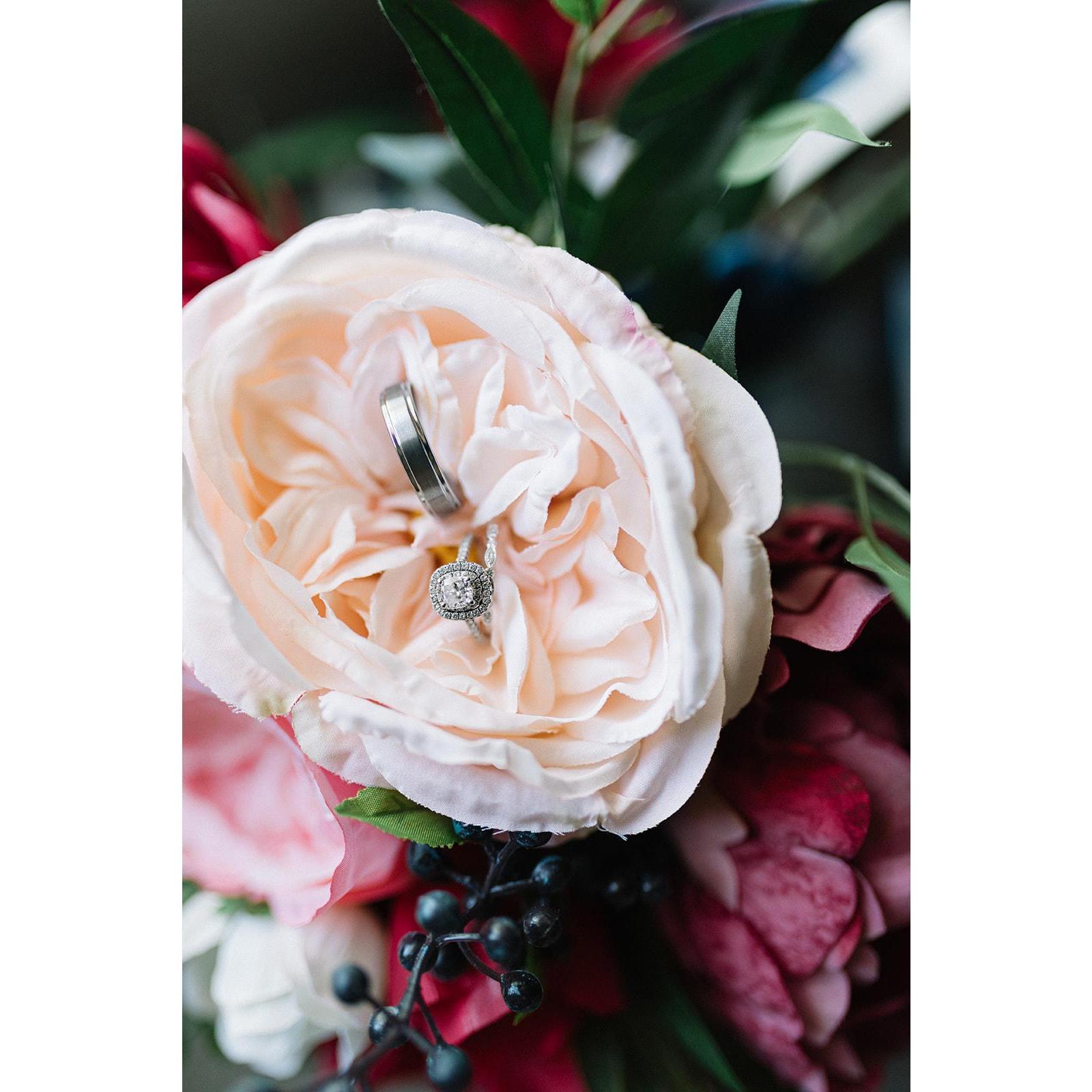 Floral Arrangements by Leah Appelgate