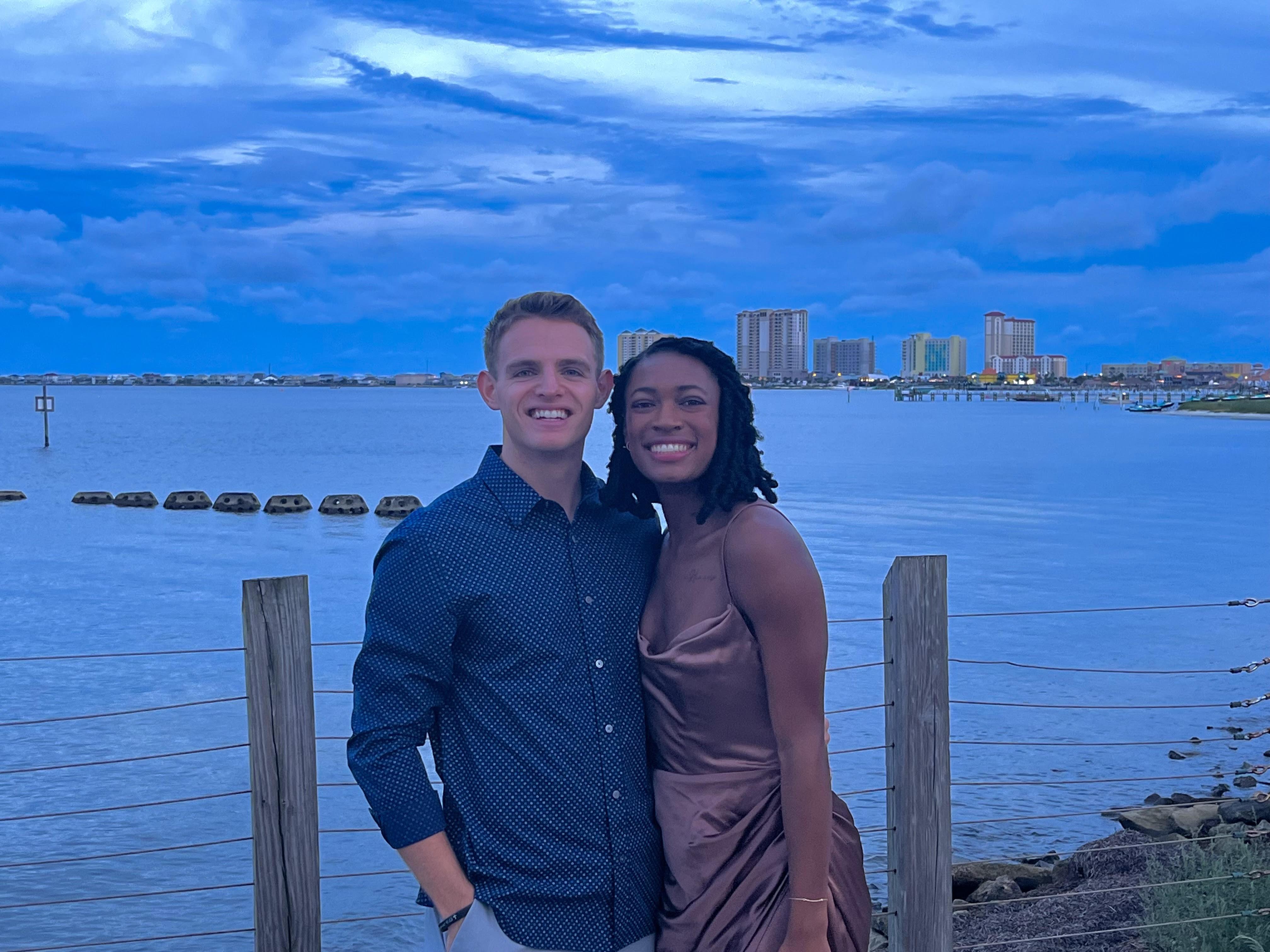 The Wedding Website of Evan Morris and Audrey Fernandez