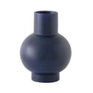 Strom Vase