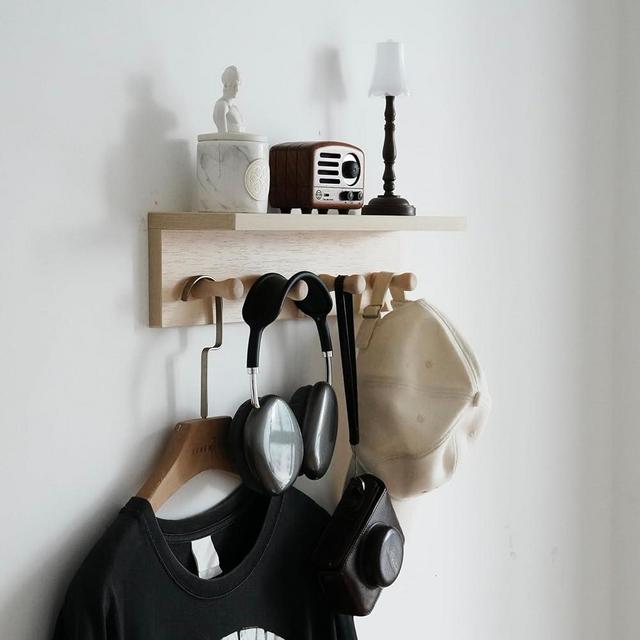 XAOMLP Entrance Coat Rack ，Coat Hooks, Wall-Mounted Wooden Hook Rack, Wall-Mounted Shelves are Very Suitable (Birch Colored Veneer)