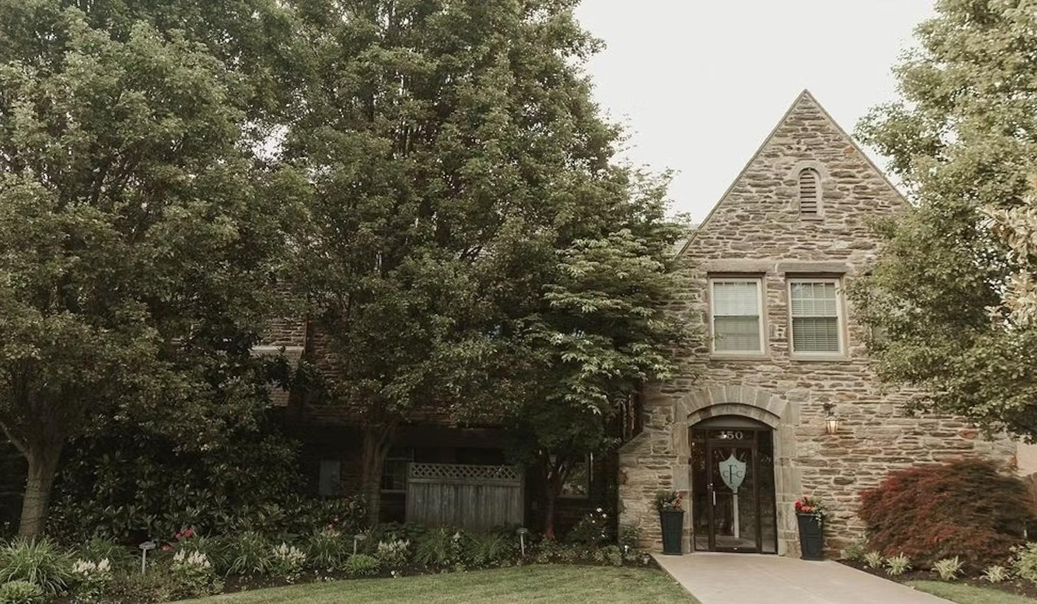 The Wedding Website of Libby Alfieri and Joe Kellie