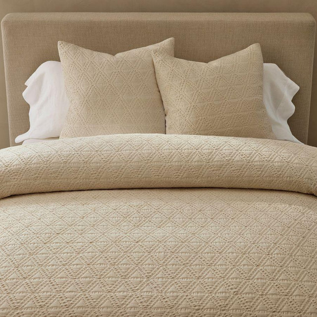 Diamond Matelasse Duvet Cover, Oatmeal, King/Cal. King