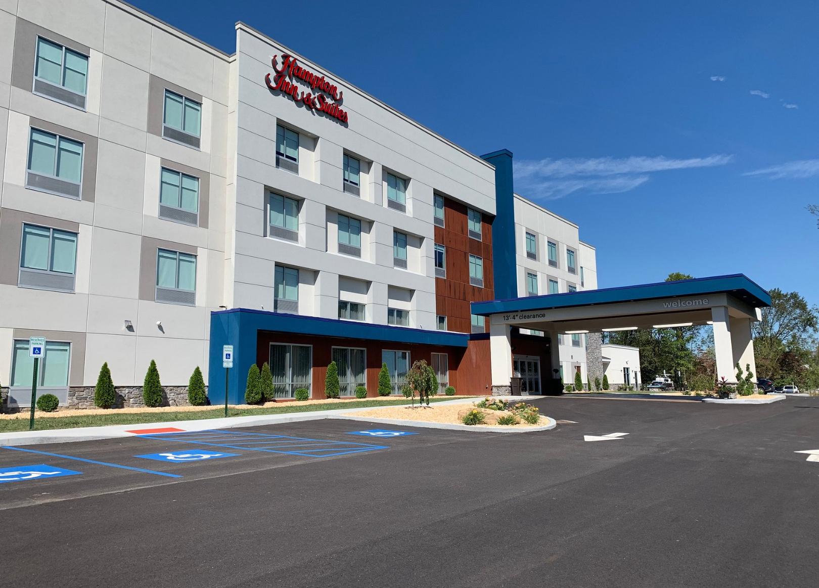 The Wedding Website of Julie Brasili and Kellen Kraus