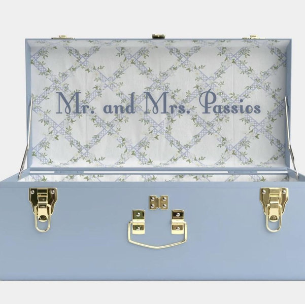 Petite Keep | Heirloom Keepsake Trunks