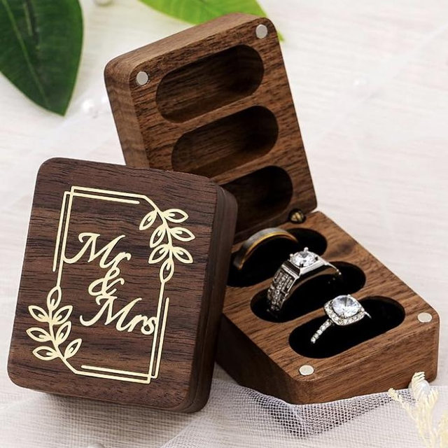 Mr & Mrs Ring Box