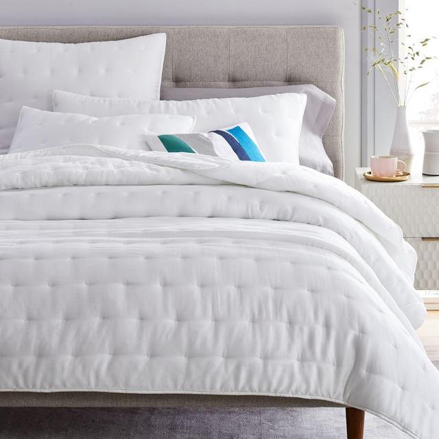 TENCEL™ Crescent Stitch Quilt, King, Stone White