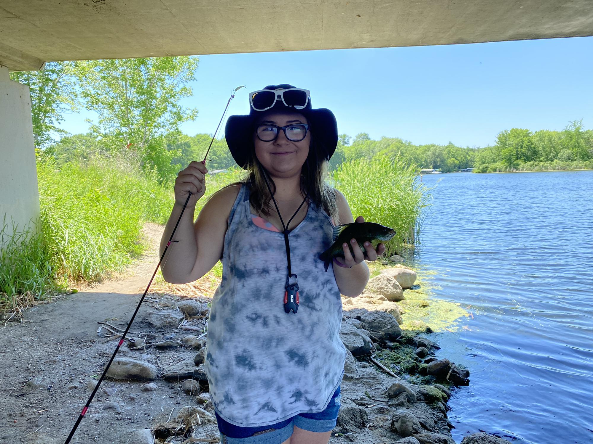 Couldn't catch any big fish, gave up and decided to catch little guys instead