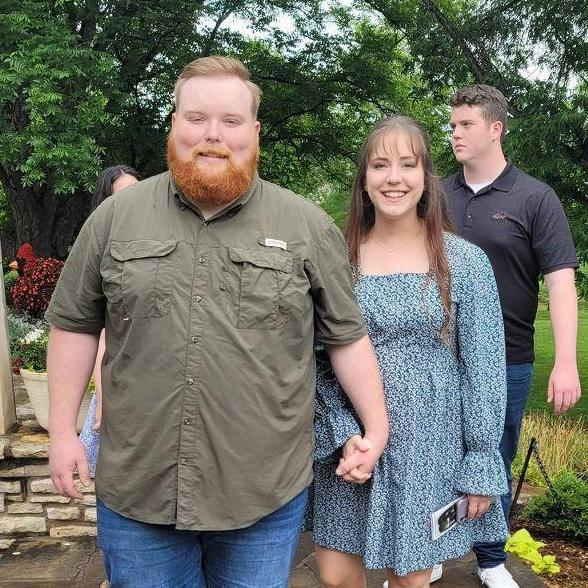 With the help of his sister in law, Kelisa, he was pretty convicing that we were at the botanical gardens for our moms