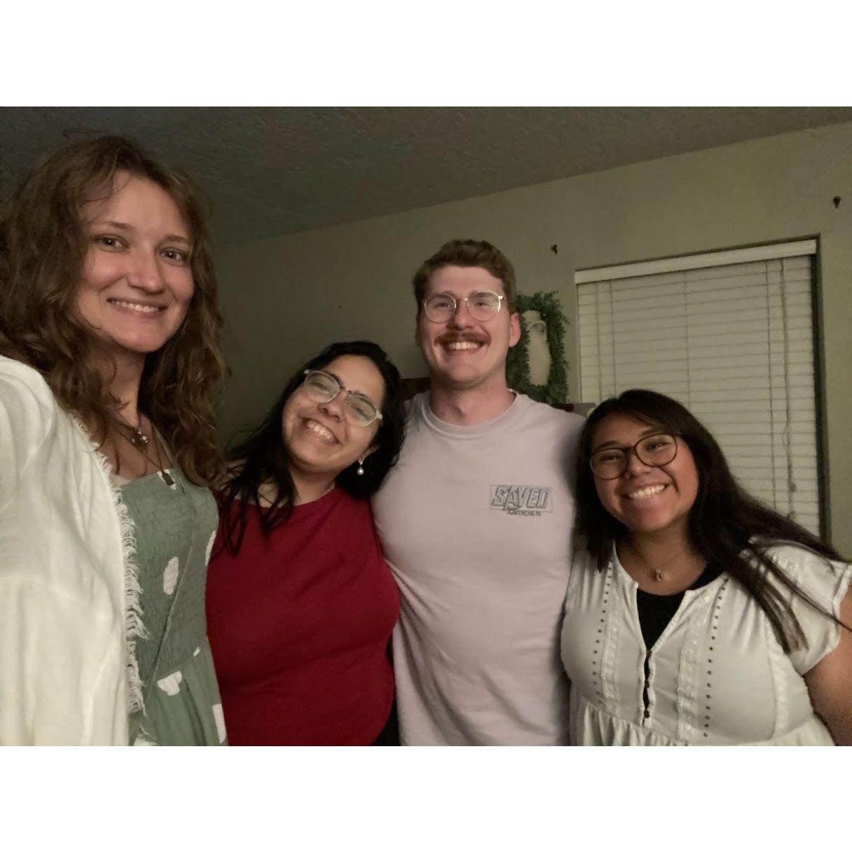 We had a week break in between Nathan and Jess's wedding and a choir camp up in Forth Worth with Josh and Rileigh again, so we hung out with Kat(left) and Rosie(right) a bit.