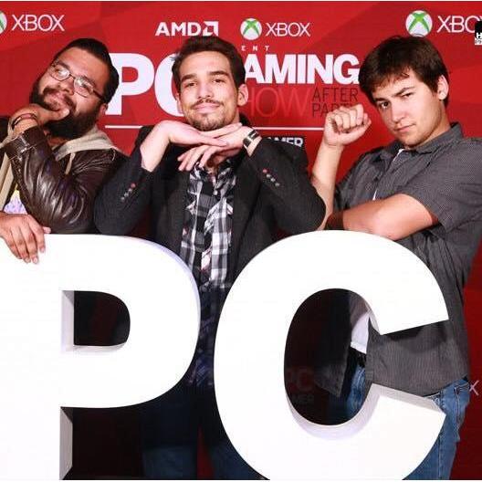 Robert poses with friends Parker and Marco at E3 2015.
