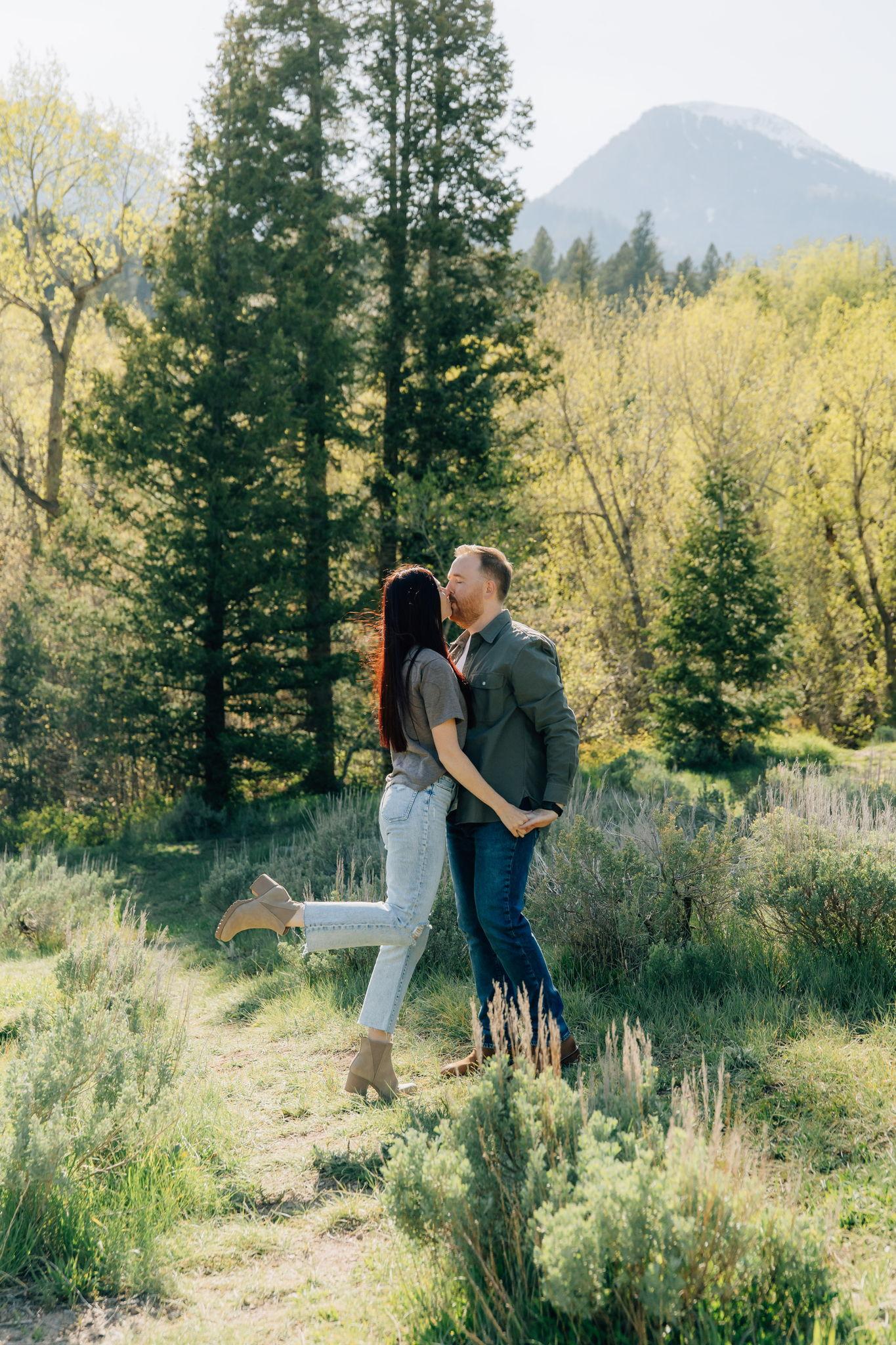 The Wedding Website of Arlana Stone and Daniel Wakeland