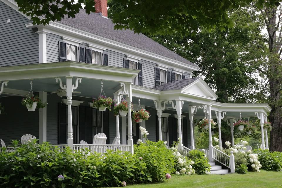 The Wedding Website of Elizabeth Mullaney and Matthew Clougherty