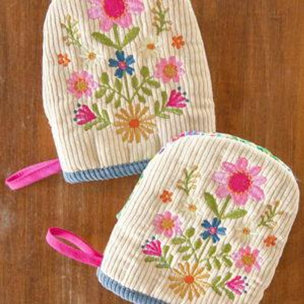 Embroidered Mini Oven Mitts
