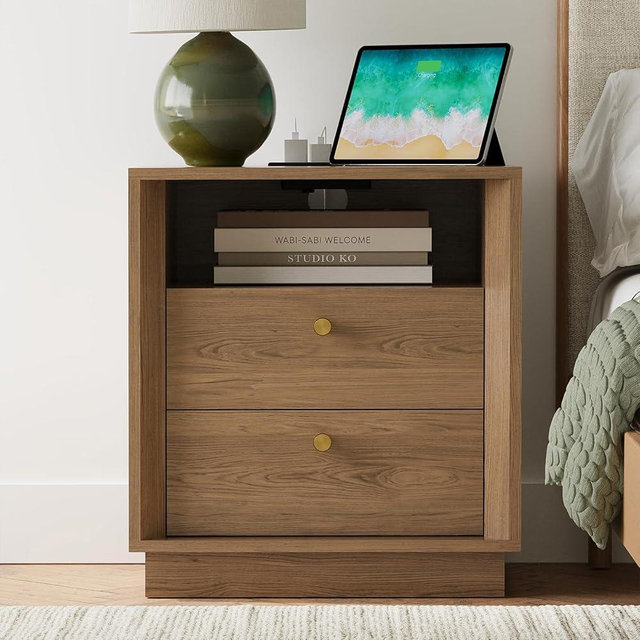 FORTUNETEC Nightstand with Charging Station, Mid Century Modern Nightstand with Wood Grain Texture, Minimalist End Table with Drawers Storage, Bedside Table for Bedroom Living Room Office, Walnut