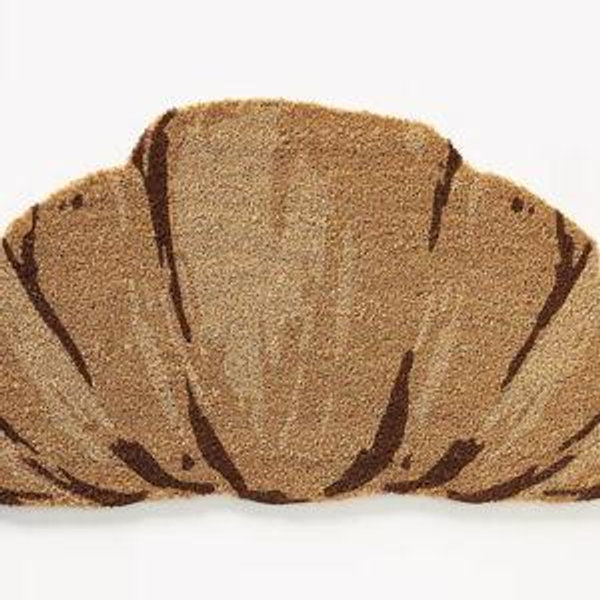 Croissant-Shaped Coir Printed Doormat