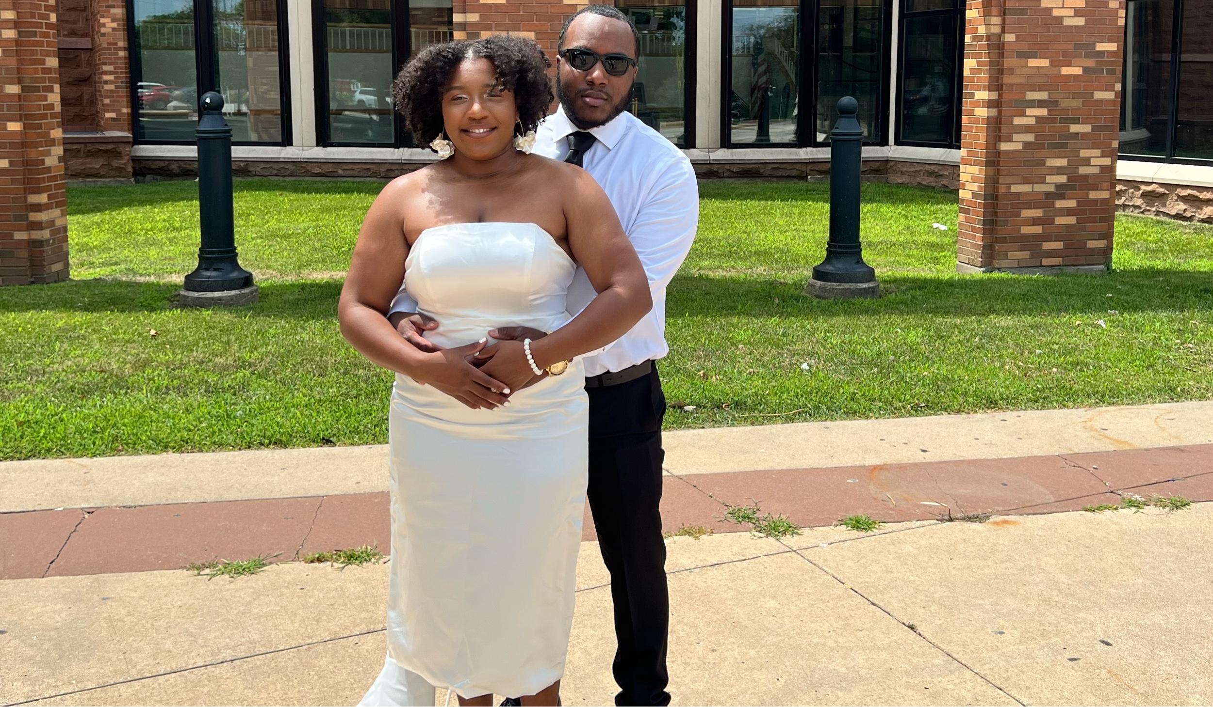 The Wedding Website of Ezmer Harris and Deontaye Fisher