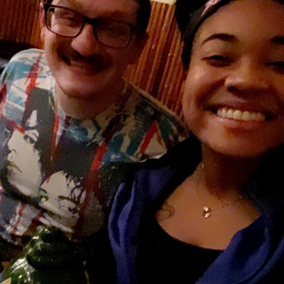 Lee’s Hawaiian Islander Date