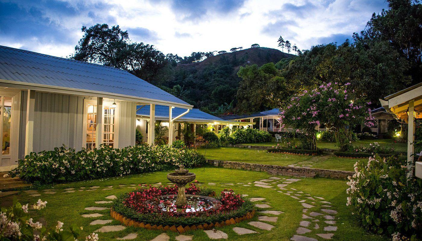 The Wedding Website of Mariana De Obaldia and Matthew Noyes