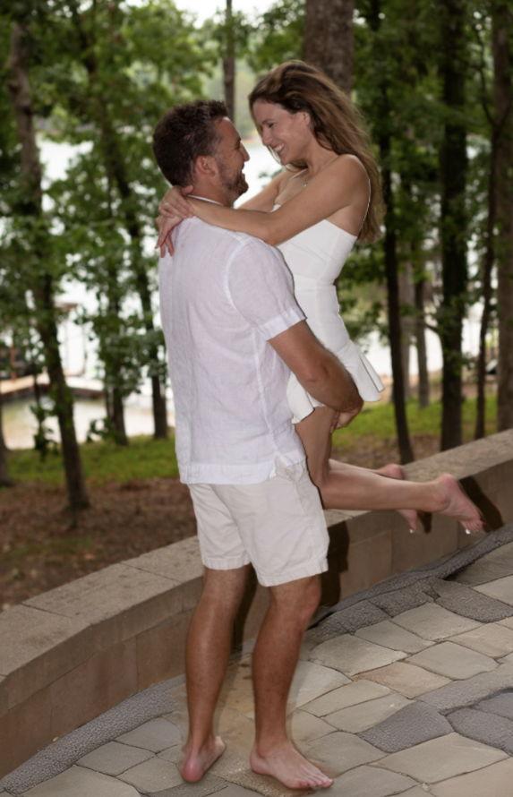 The Wedding Website of Amanda Rooney and Gabriel Pica