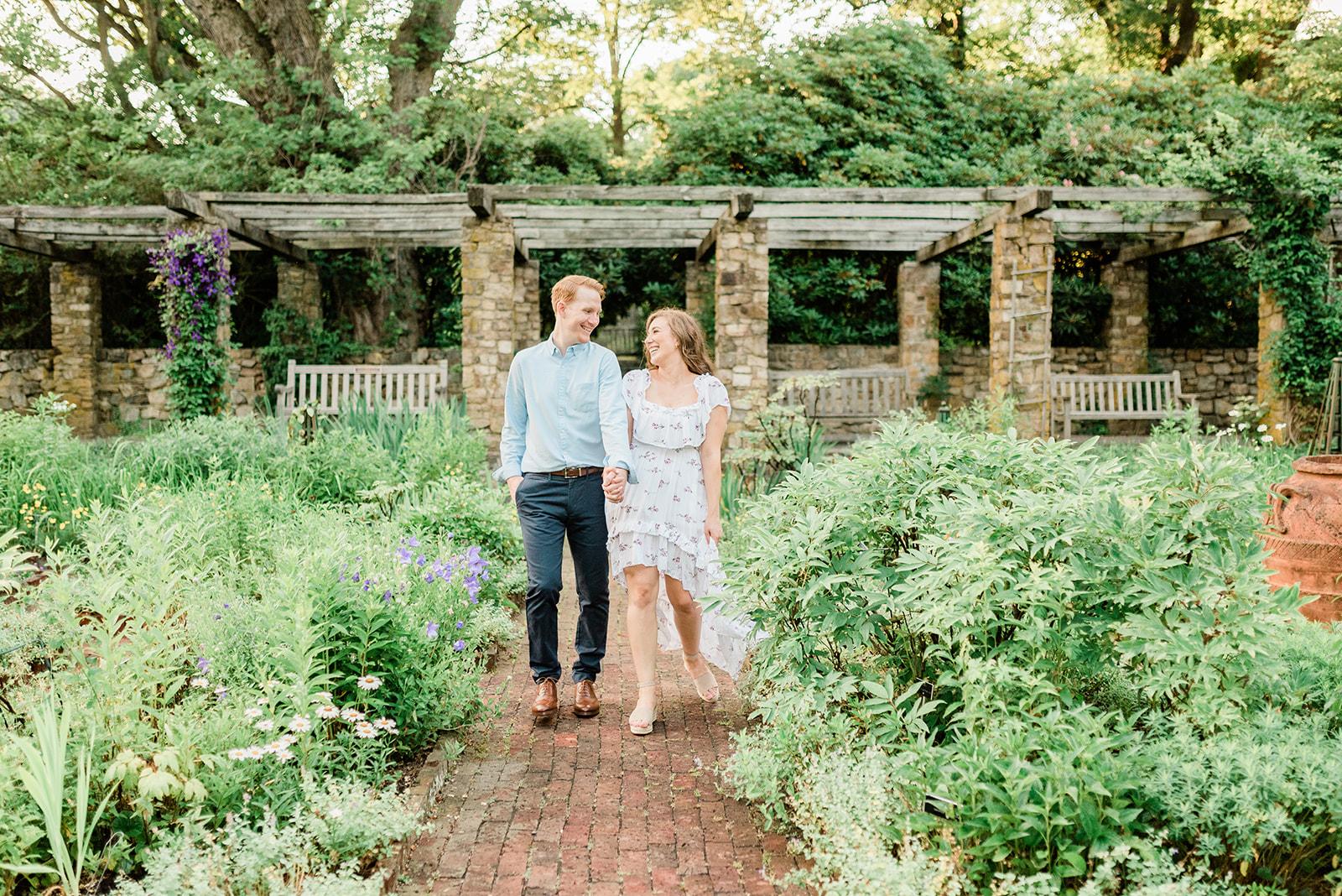 The Wedding Website of Jillian Casella and Peter Cuviello