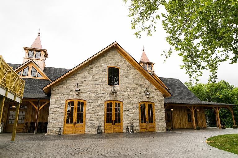 The Wedding Website of Kirsten Flowers and Zac Riley