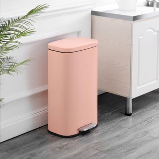 Curtis 8-Gallon Step Trash Can
