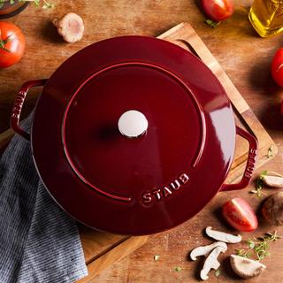 Cast Iron 5 qt. Essential French Dutch Oven