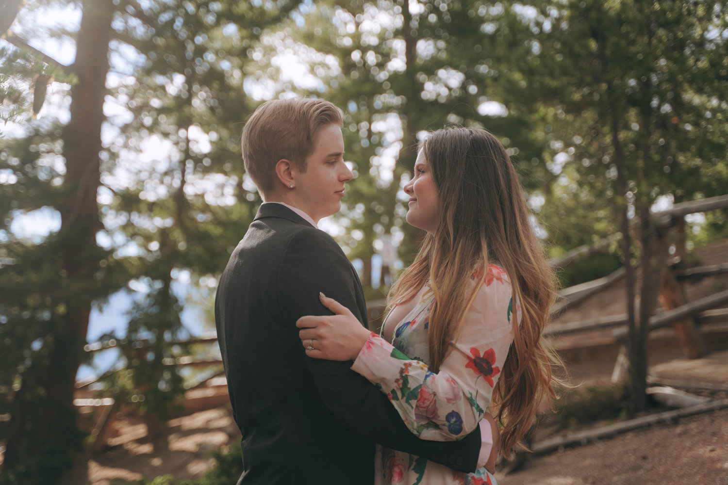 The Wedding Website of Silas Growden and Annie Brown
