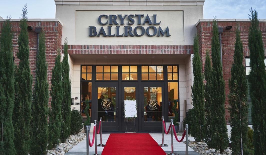The Wedding Website of LaToya Thompson and Allen Evans