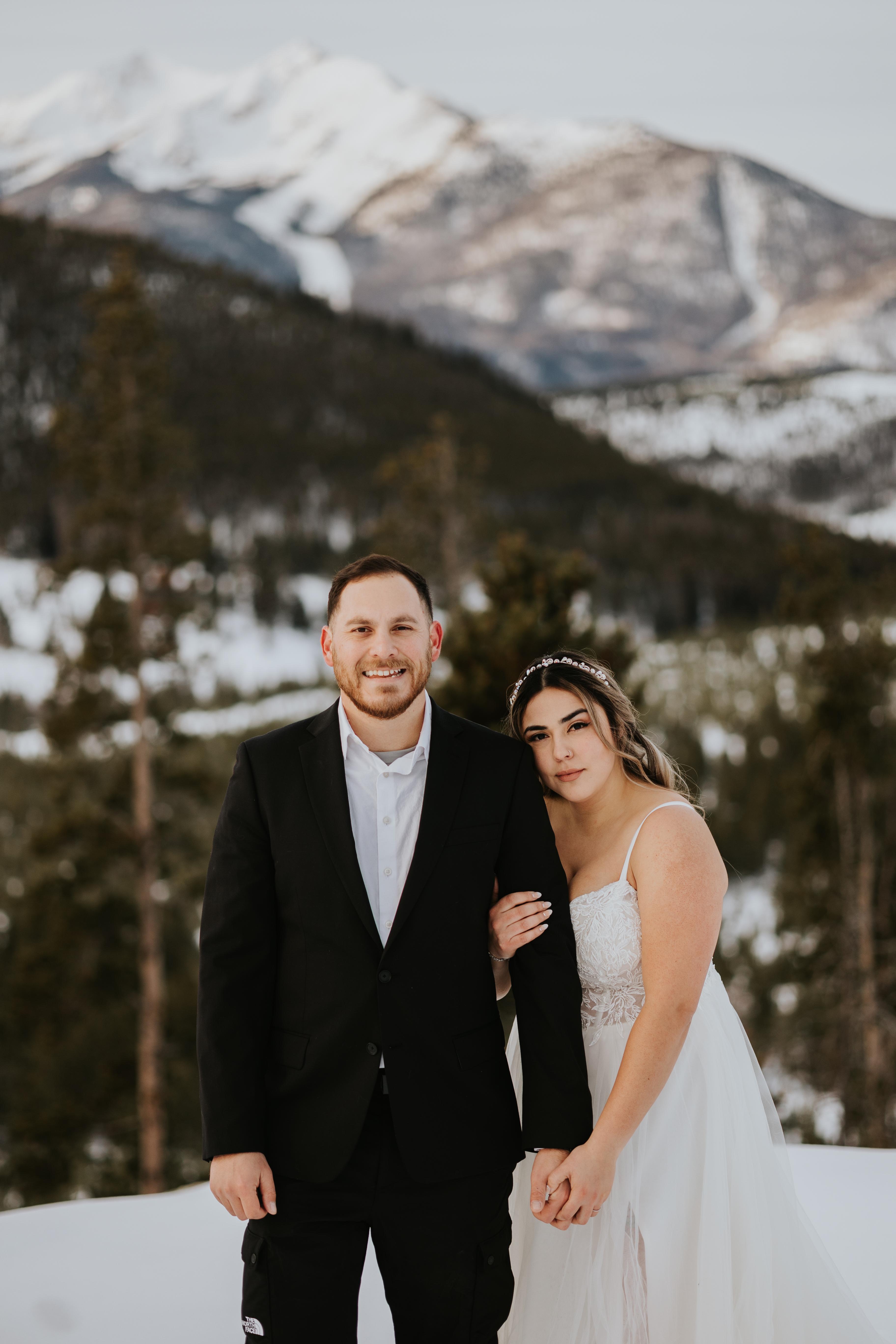 The Wedding Website of Yesi Murillo and Vince Mina
