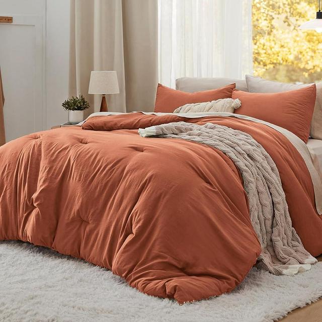 Bedsure Queen Size Comforter Set, Burnt Orange Soft Prewashed Bedding for All Seasons, 3 Pieces GentleSoft™ Down Alternative Bed Set, 1 Lightweight Comforter (90"x90") and 2 Pillowcases (20"x26")