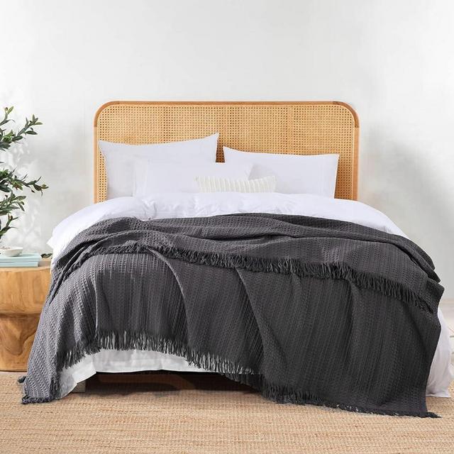 100% Cotton Waffle Queen Blanket with Fringe, Pre-Washed Waffle Weave Blanket for All Season, Lightweight Breathable Soft Cozy Throw Blanket for Couch, Bed, Travel (Grey - 90x90 Inches)