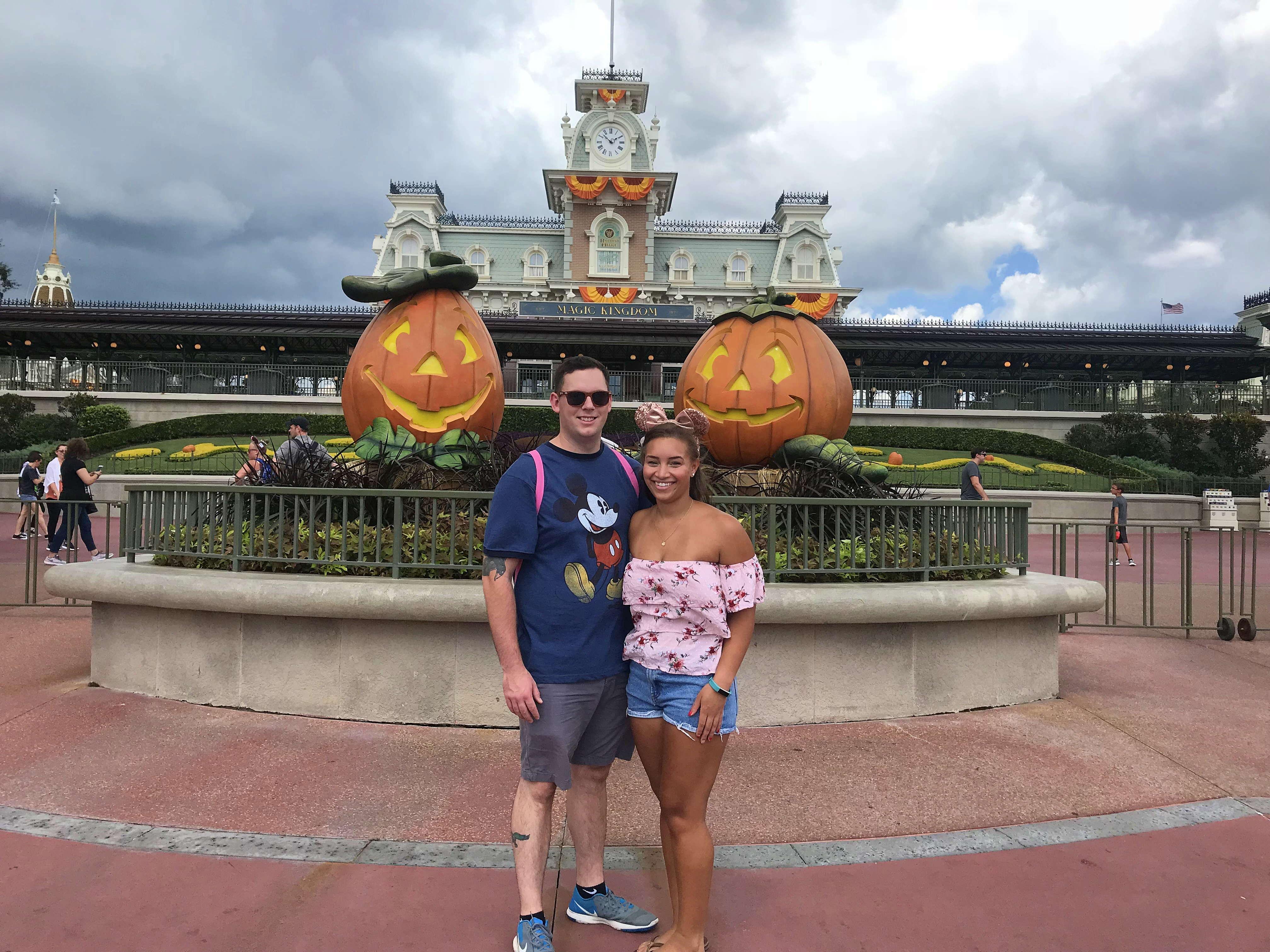 The Wedding Website of Alexandra Bounds and John Yeager