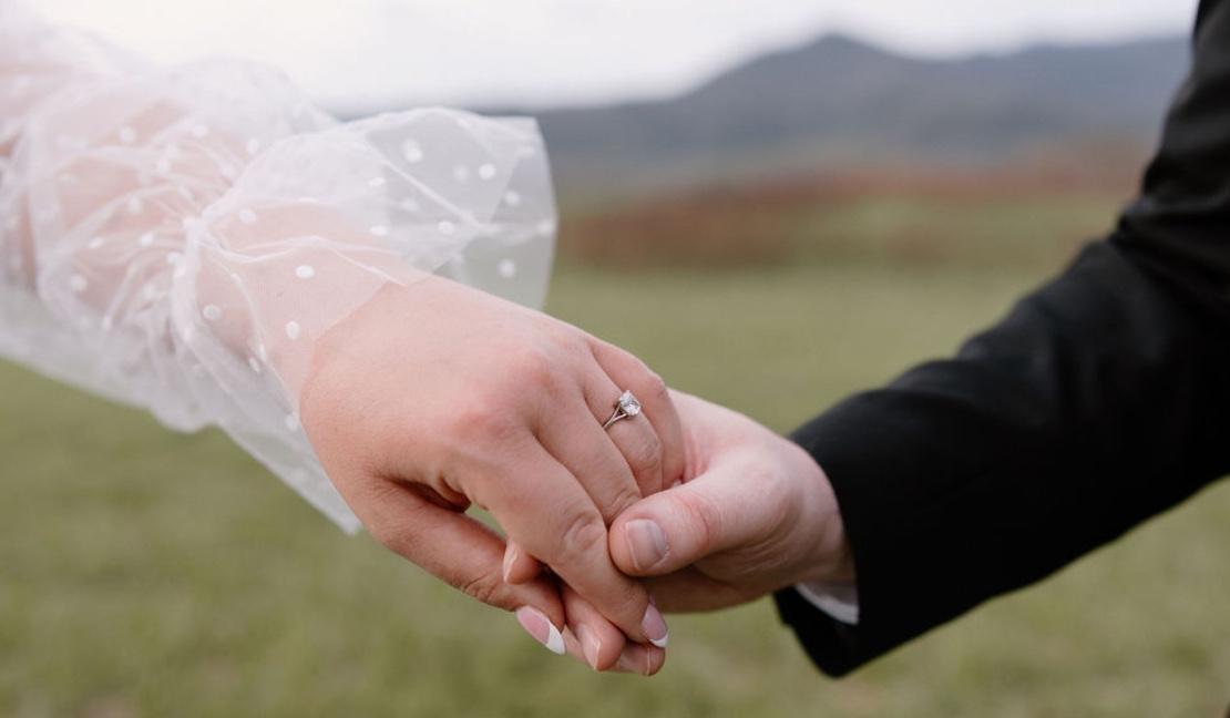 The Wedding Website of Jenna Pfeiffer and Christopher deBruyn