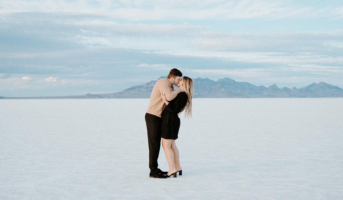 The Wedding Website of Caelie Williams and James Hagen