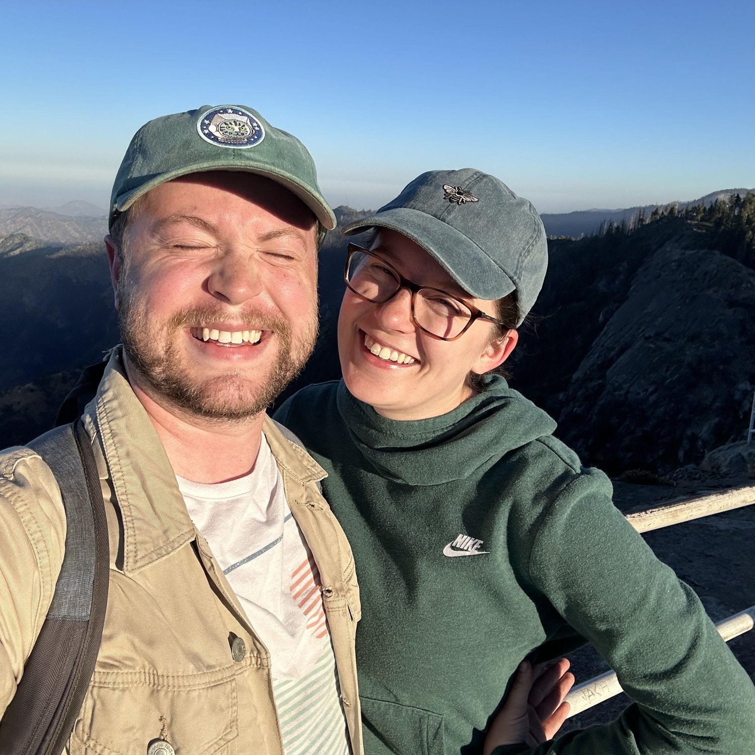 Road trip adventures - hiking in Sequoia National Park